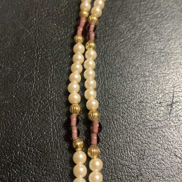 30 in of pearl & purple beads … long strand 💜💜💜 - Picture 5 of 5